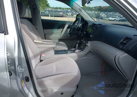 2010 Toyota Highlander Base V6 from USA, damaged, VIN JTEBK3EH6A2166785